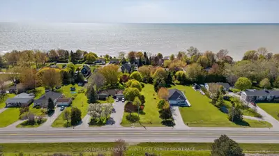72189 Bluewater Highway, Bluewater, On N0m 1n0