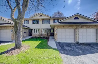 375 Kingscourt Drive 35, Waterloo, On N2k 3n7