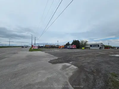 325 Dundas Street E, Quinte West, On K8v 5w5