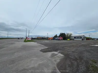 325 Dundas Street E, Quinte West, On K8v 5w5
