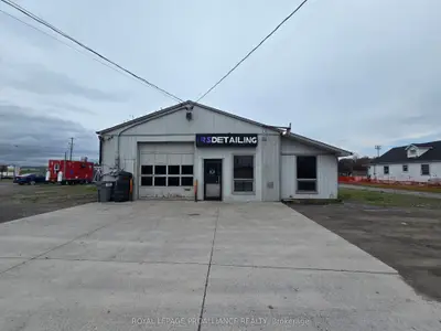 323 Dundas Street E, Quinte West, On K8v 5w5