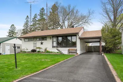 54 Loyalist Street, South Dundas, On K0c 1x0
