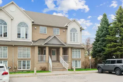 1701 Blohm Drive 23, Hunt Club - South Keys And Area, On K1g 6n6