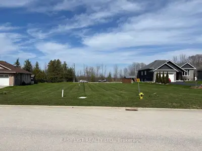 7 Glen Abbey Court, Meaford, On N4l 1y4