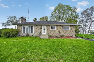 6 Robert Road, Augusta, On K0e 1t0