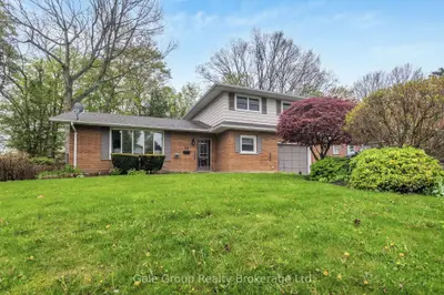11 Thistle Court, Tillsonburg, On N4g 2s8