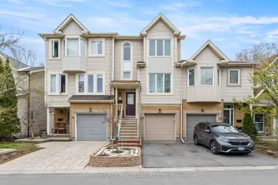 97 Corsica Private, Alta Vista And Area, On K1g 5y2