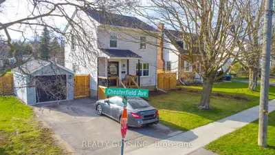 727 Chesterfield Avenue, Peterborough, On K9h 4y1