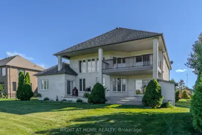 843 County Rd 2, Lakeshore, On N0r 1a0