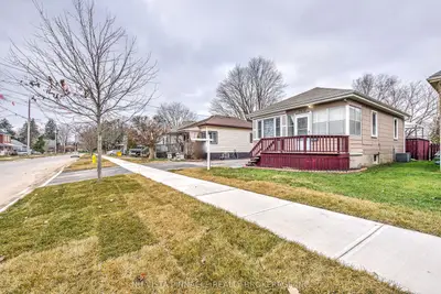 1632 Churchill Avenue, London East, On N5w 2k9