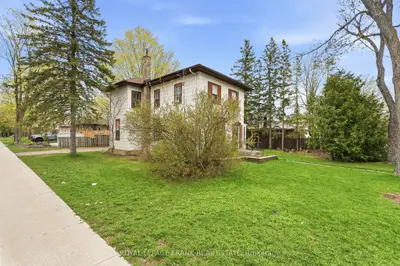 36 Mill Street, Kawartha Lakes, On K9v 2l4