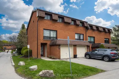 444 W Stone Church Road W L4, Hamilton, On L9b 1r1