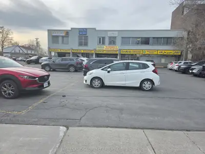3033 Carling Avenue W 206-207, Britannia - Lincoln Heights And Area, On K2b 7k3