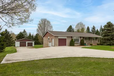 217438 Concession 3 Road, Georgian Bluffs, On N4k 5n6