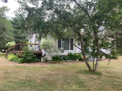 2195 Loop Road, Highlands East, On K0l 3c0