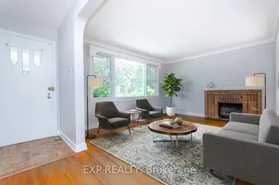 160 Mountbatten Avenue, Alta Vista And Area, On K1h 5v7