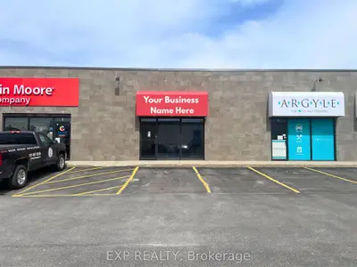1815 Dundas Street 2, London East, On N5w 3e6