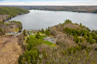 112 Fitzgerald Drive, Huntsville, On P0b 1m0