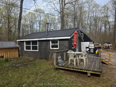 151 Francis Drive, Georgian Bluffs, On N0h 2k0