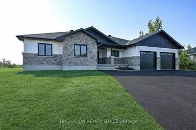 10472 St John Street, North Dundas, On K0e 1s0