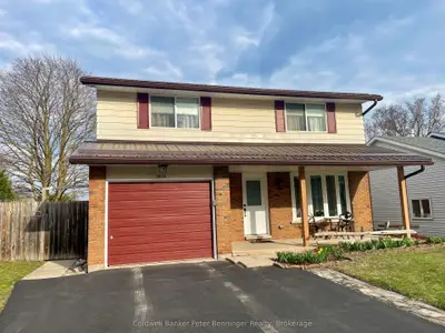 1038 Wellington Street, Saugeen Shores, On N0h 2c3