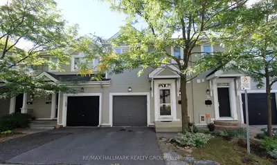 55 Maxton Private, Beacon Hill North - South And Area, On K1j 1j1