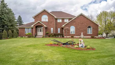 42720 Meadow Wood Lane, Central Elgin, On N0l 2l0