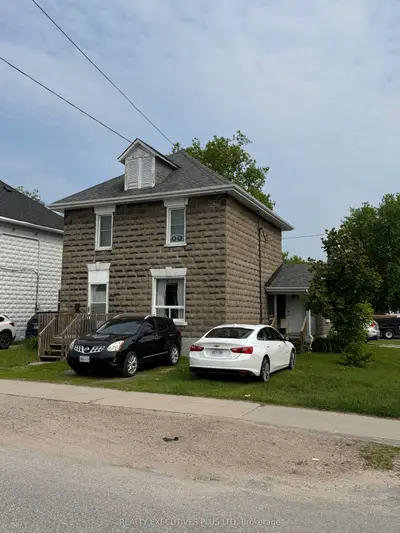 907 Fraser Street, North Bay, On P1b 3x7