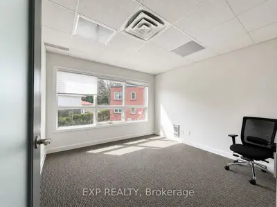 111 Sherwood Drive 207, Dows Lake - Civic Hospital And Area, On K1y 3v1