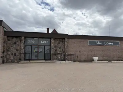 270 Lake Street A,b, Pembroke, On K8a 7y9