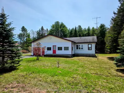 1037 West Road, Minden Hills, On K0m 1s0