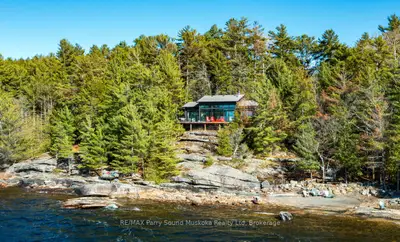 1201 Geewadin Road, Parry Sound, On P2a 2x2
