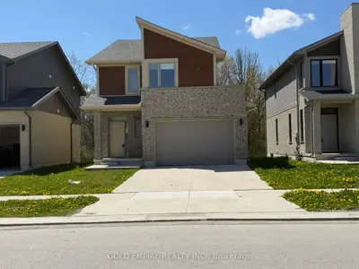 2004 Evans Boulevard Upper, London South, On N6m 0j7