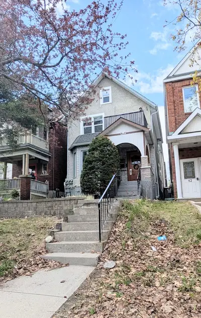 44 Spadina Avenue Unit 1, West Centre Town, On K1y 2b6