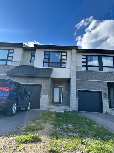 135 Rockmelon Street, Blossom Park - Airport And Area, On K1x 0k3