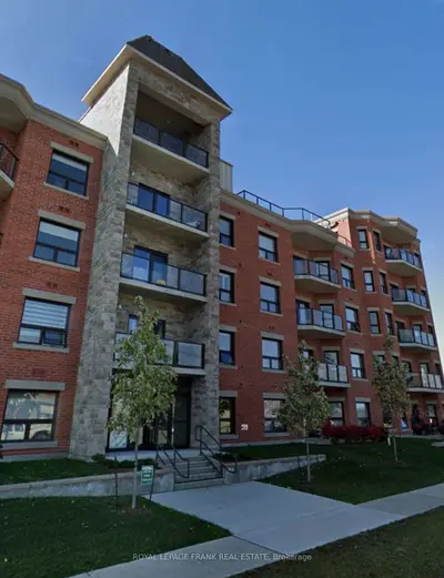 58 Glenelg Street W 406, Kawartha Lakes, On K9v 0m9