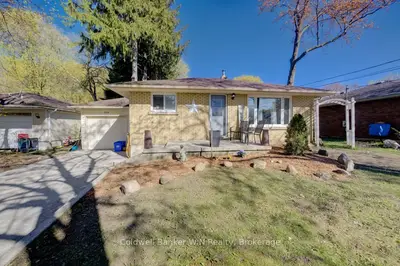 259 Birmingham Street E, Wellington North, On N0g 2l2