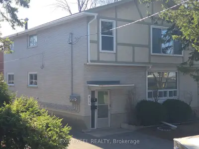 816 Dundee Avenue 1, Britannia Heights - Queensway Terrace N And Area, On K2b 5s9