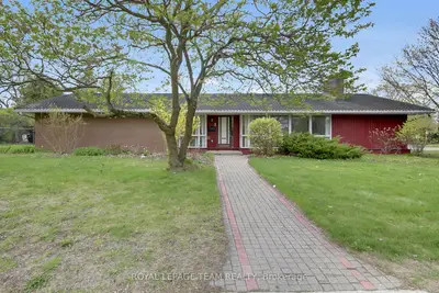 2 Aleutian Road, Qualicum - Bruce Farm - Greenbelt And Area, On K2h 7c8