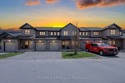 175 Ingersoll Street N 28, Ingersoll, On N5c 0b9