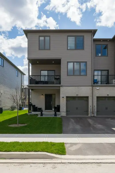 87 Buchanan Avenue, Prince Edward County, On K0k 2t0