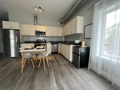 630 Princess Street 201, Kingston, On K7l 1l3