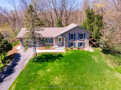 126 Alexandria Street, Georgian Bluffs, On N4k 0g2