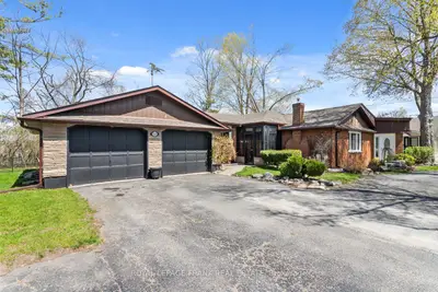 115 King Street W, Kawartha Lakes, On K0m 1a0