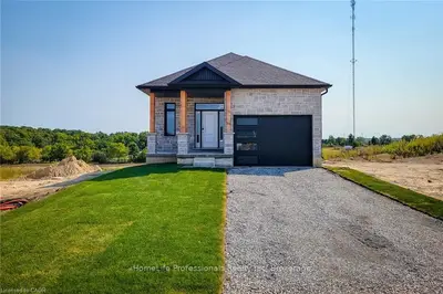 137 Pike Creek Drive, Haldimand, On N0e 1e0