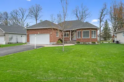 20 Mary Hill Crescent, Stittsville - Munster - Richmond, On K0a 2z0