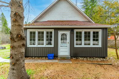 10752 County Road 503, Highlands East, On K0m 1r0