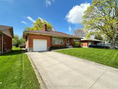 130 Gardiner Avenue E, Haldimand, On N1a 1a8