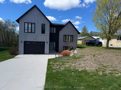 1076 7th Avenue, Hanover, On N4n 2k1