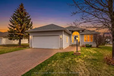 94 Sandbanks Court, Prince Edward County, On K0k 3l0